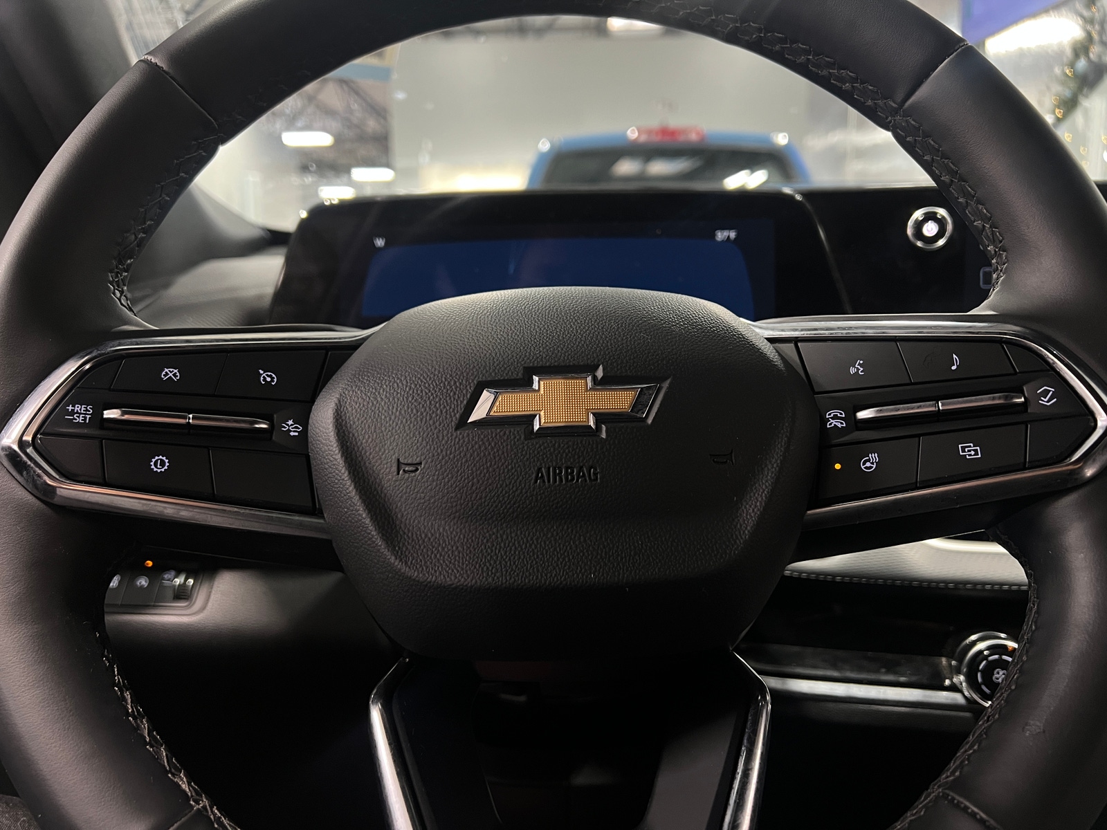 Thumbnail: 2025 Chevrolet Equinox - 5