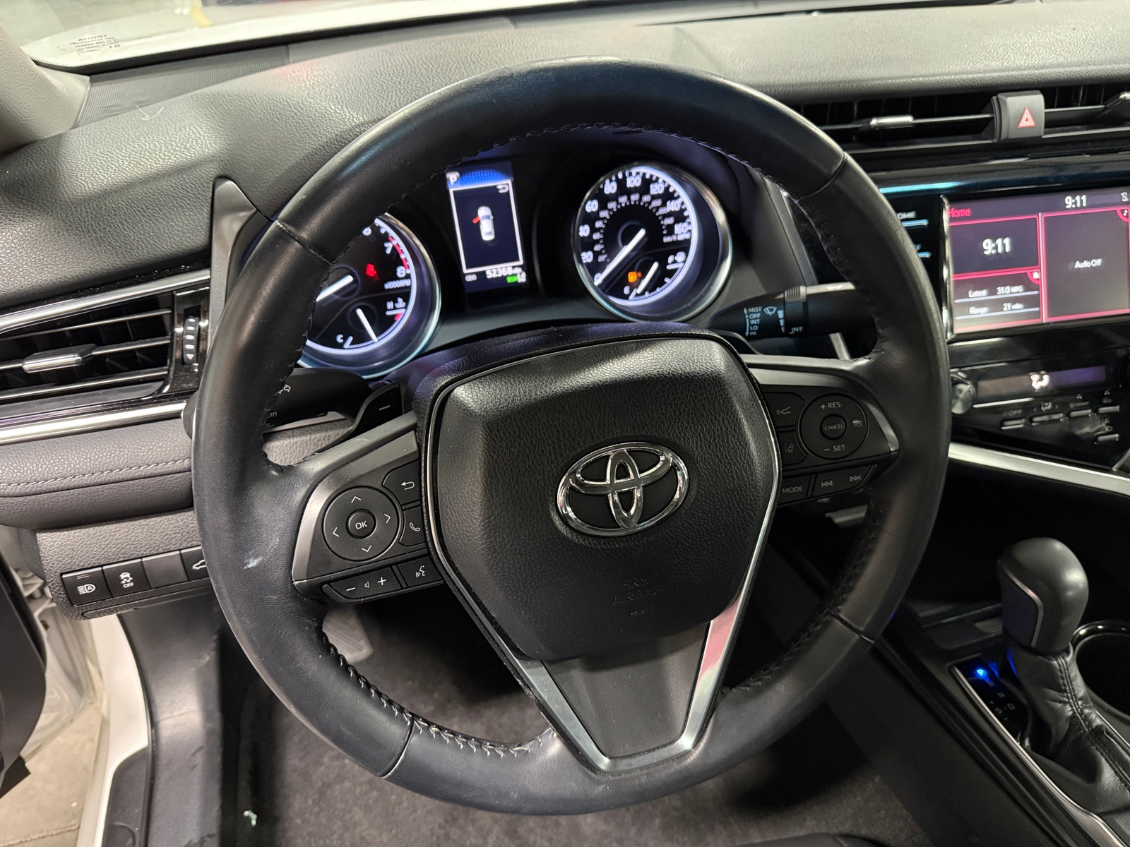 Thumbnail: 2018 Toyota Camry - 4