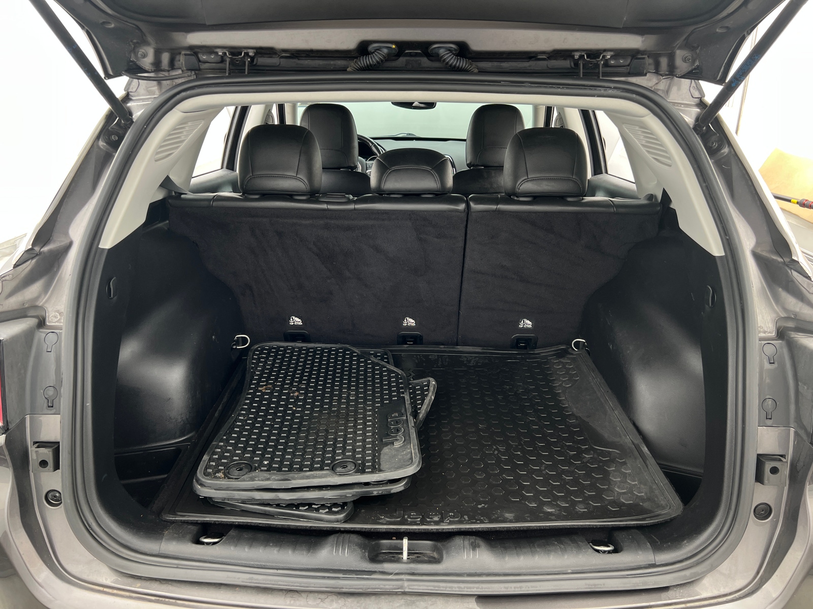 Thumbnail: 2021 Jeep Compass - 6