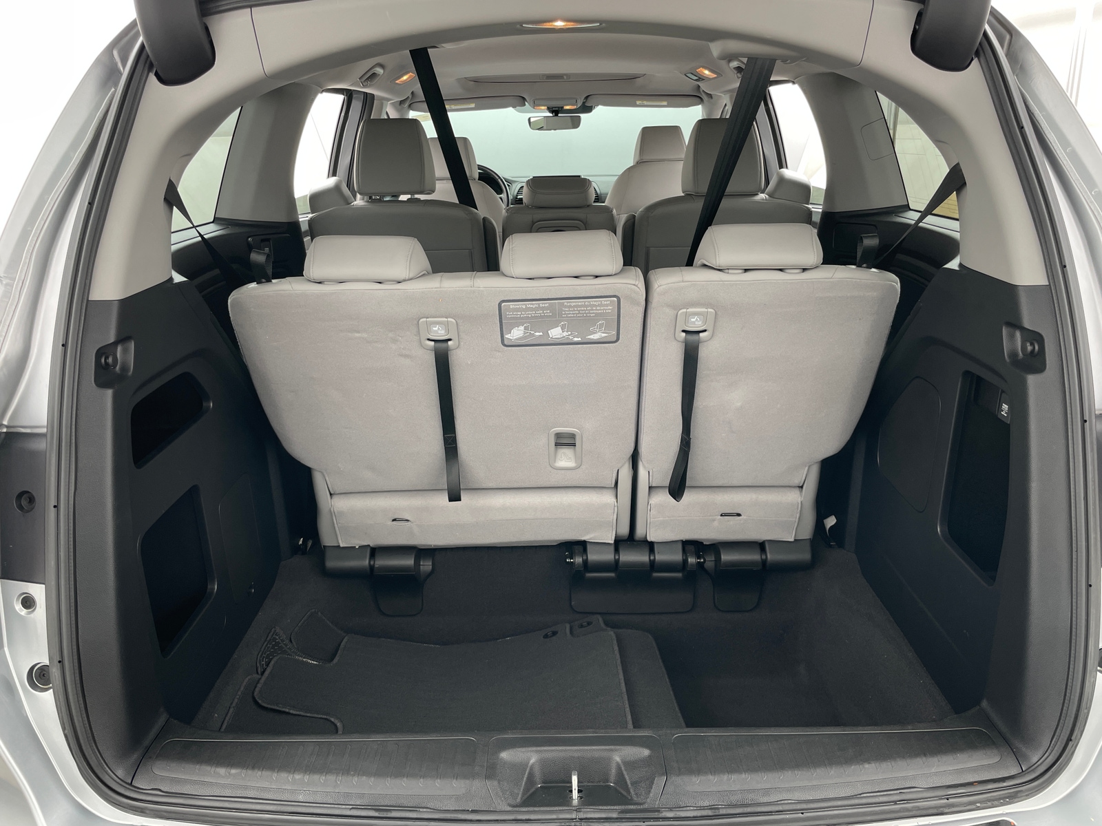 Thumbnail: 2019 Honda Odyssey - 6