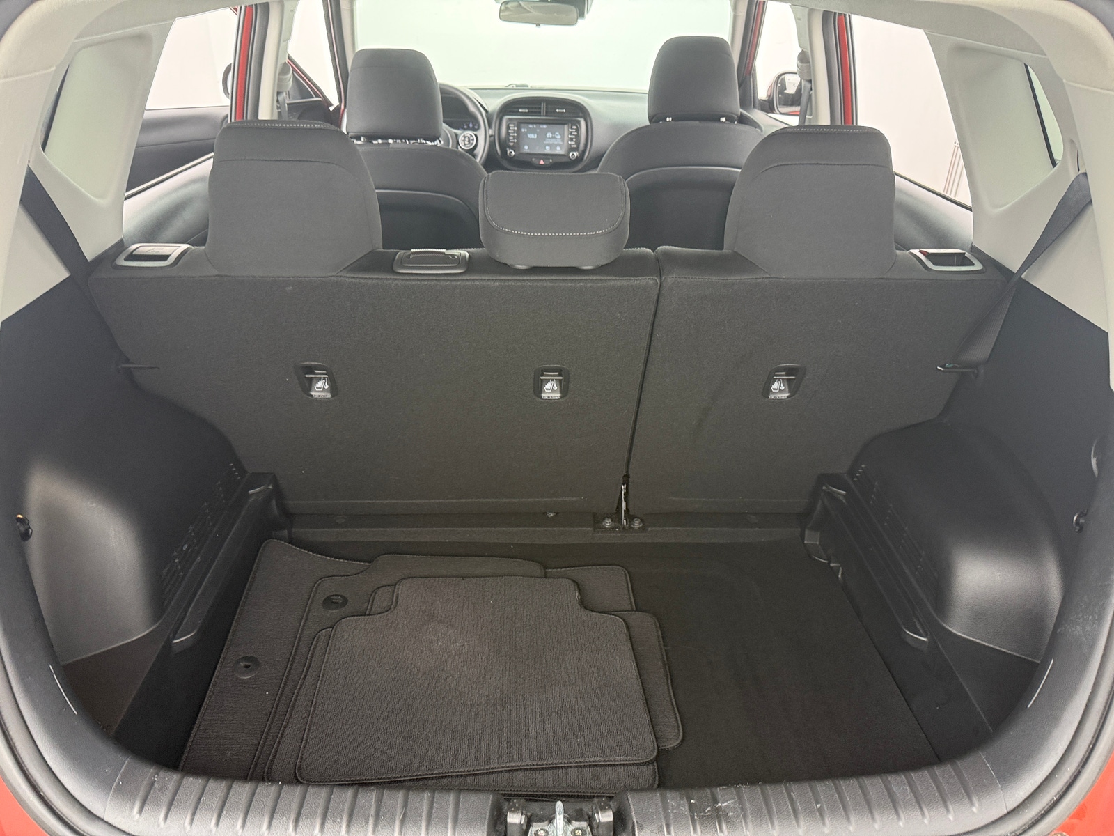 Thumbnail: 2020 Kia Soul - 7