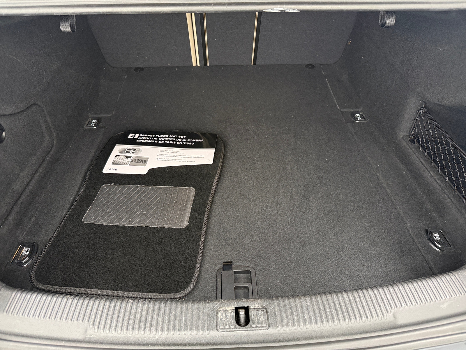 Thumbnail: 2016 Audi A6 - 6