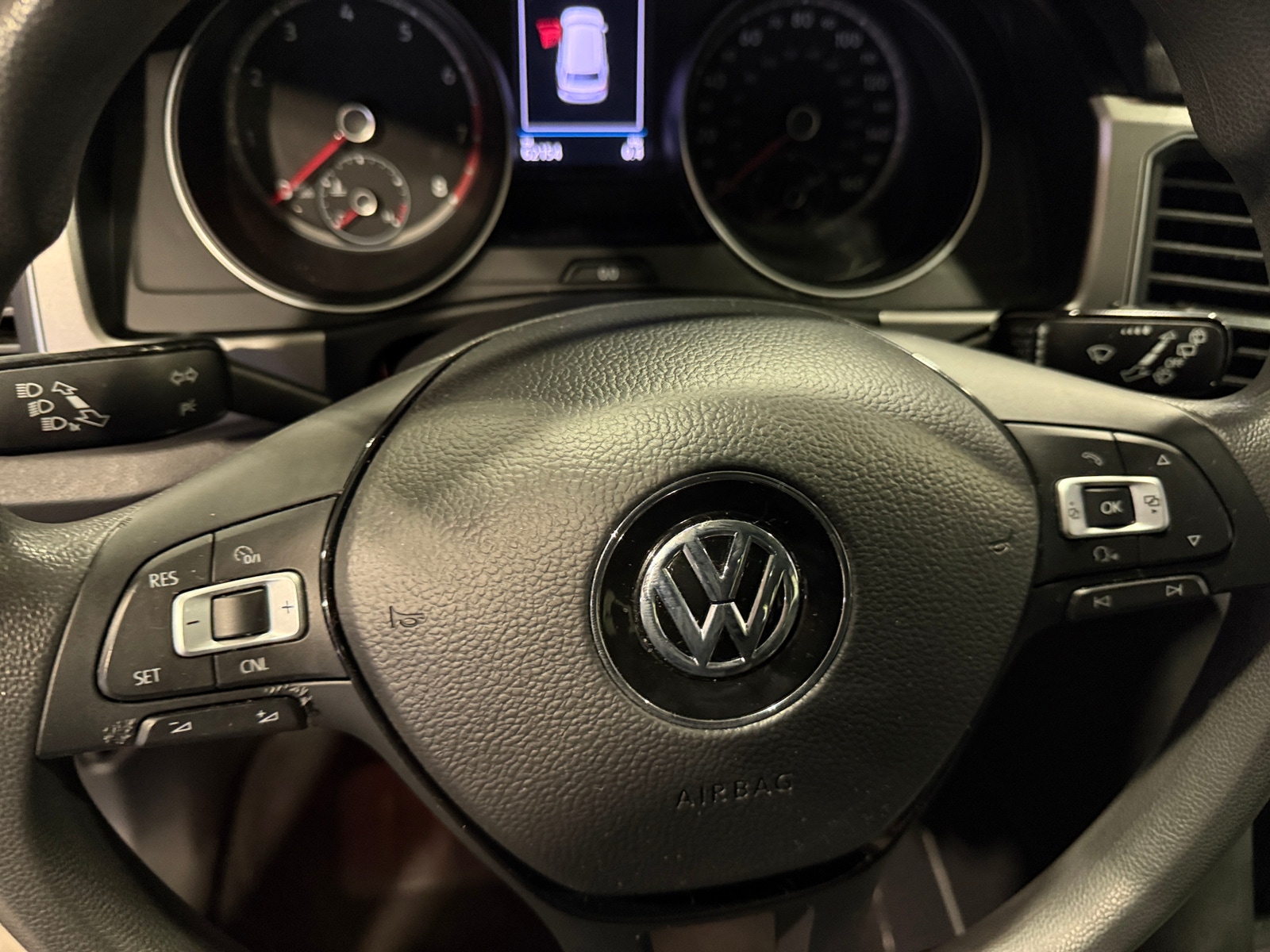 Thumbnail: 2018 Volkswagen Atlas - 5