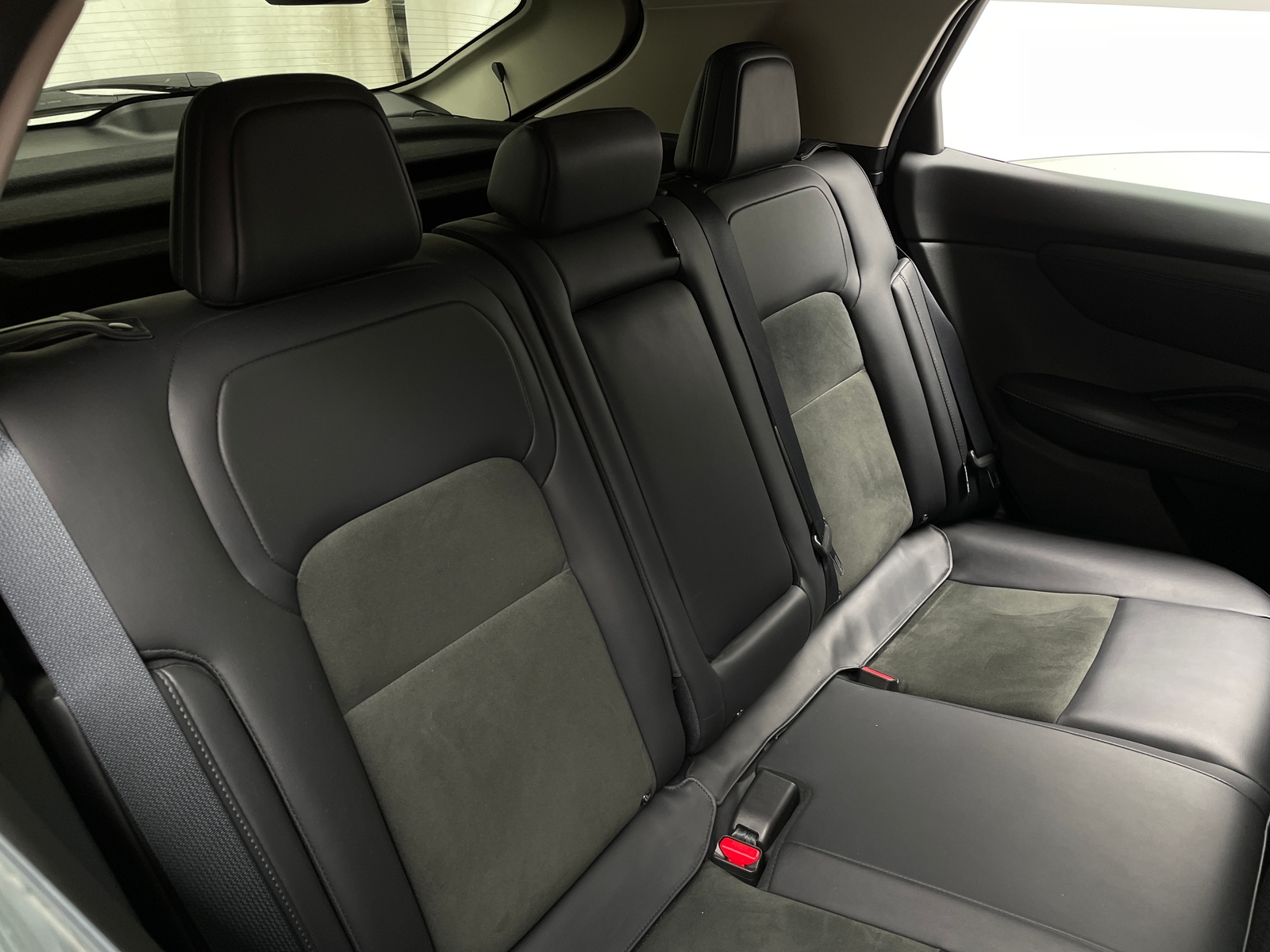 Thumbnail: 2023 Nissan Ariya - 6