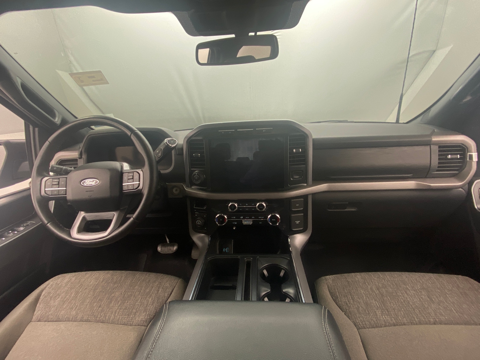 Thumbnail: 2024 Ford Econoline - 3