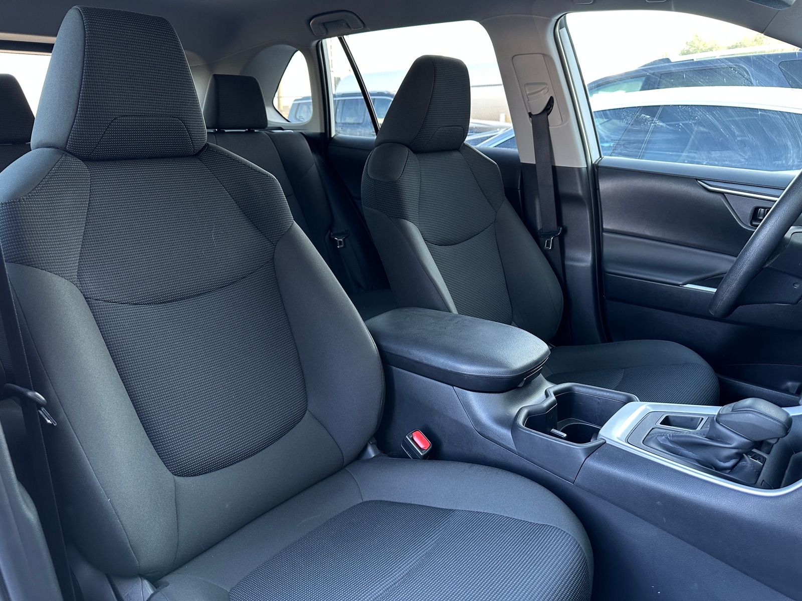 Thumbnail: 2025 Toyota RAV4 - 2