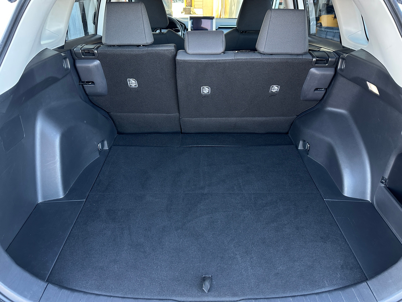 Thumbnail: 2025 Toyota RAV4 - 7