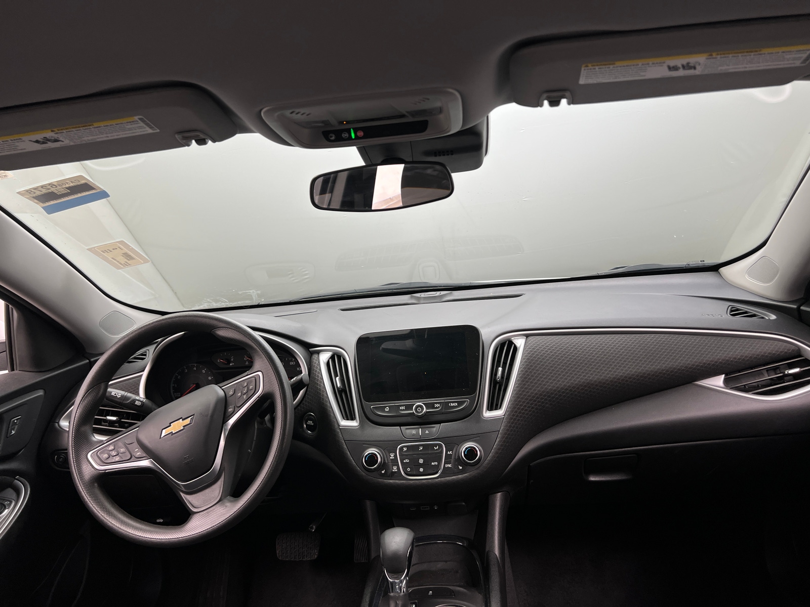 Thumbnail: 2023 Chevrolet Malibu - 3