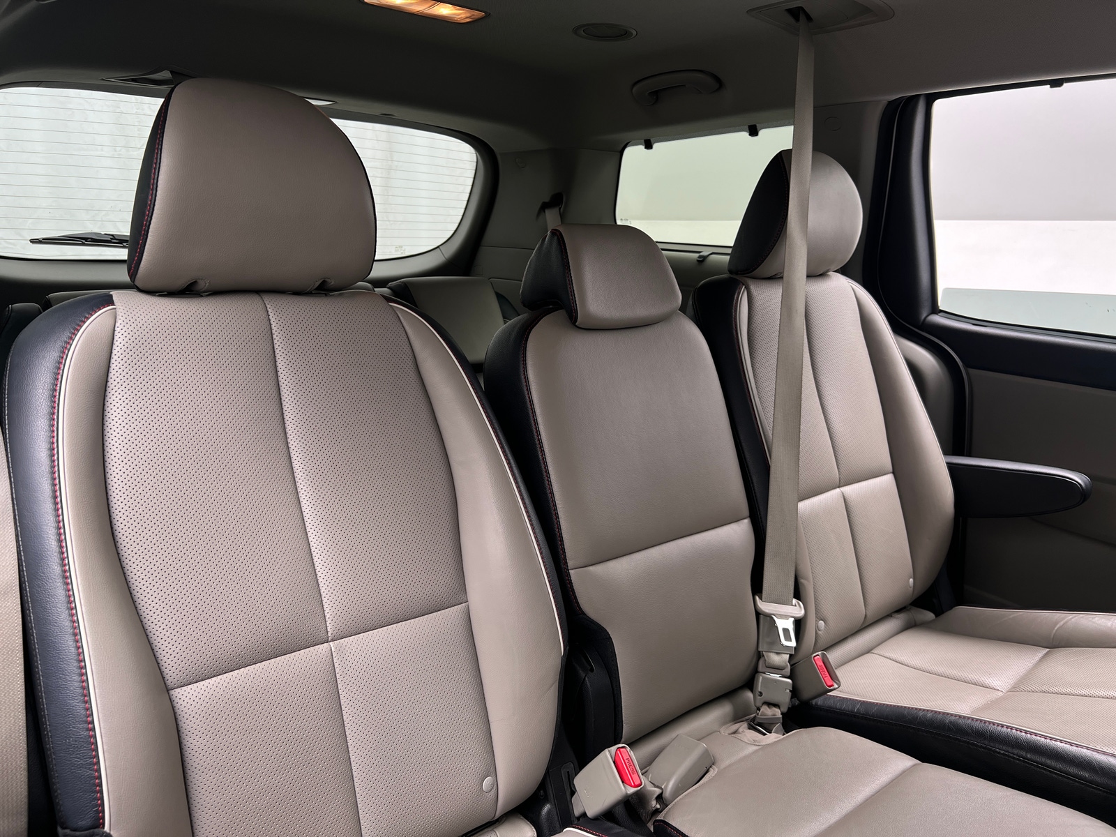 Thumbnail: 2019 Kia Sedona - 5