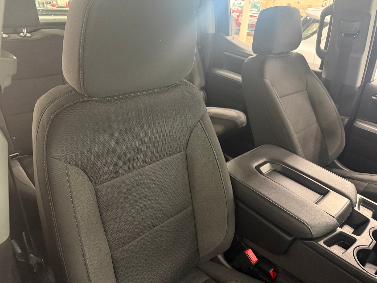 Thumbnail: 2022 Chevrolet Silverado 1500 - 2