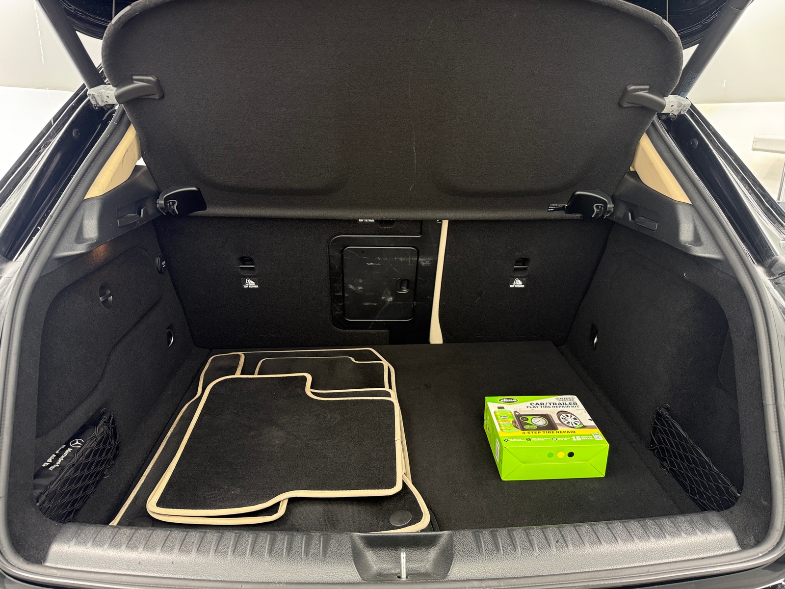 Thumbnail: 2017 Mercedes-Benz GLA - 7