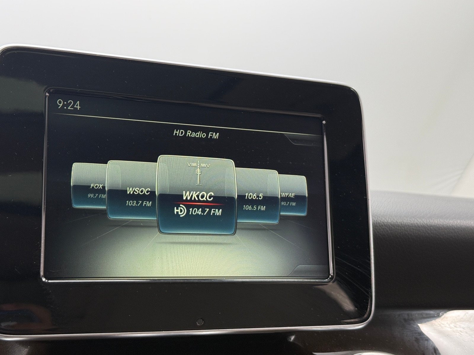 Thumbnail: 2017 Mercedes-Benz GLA - 4