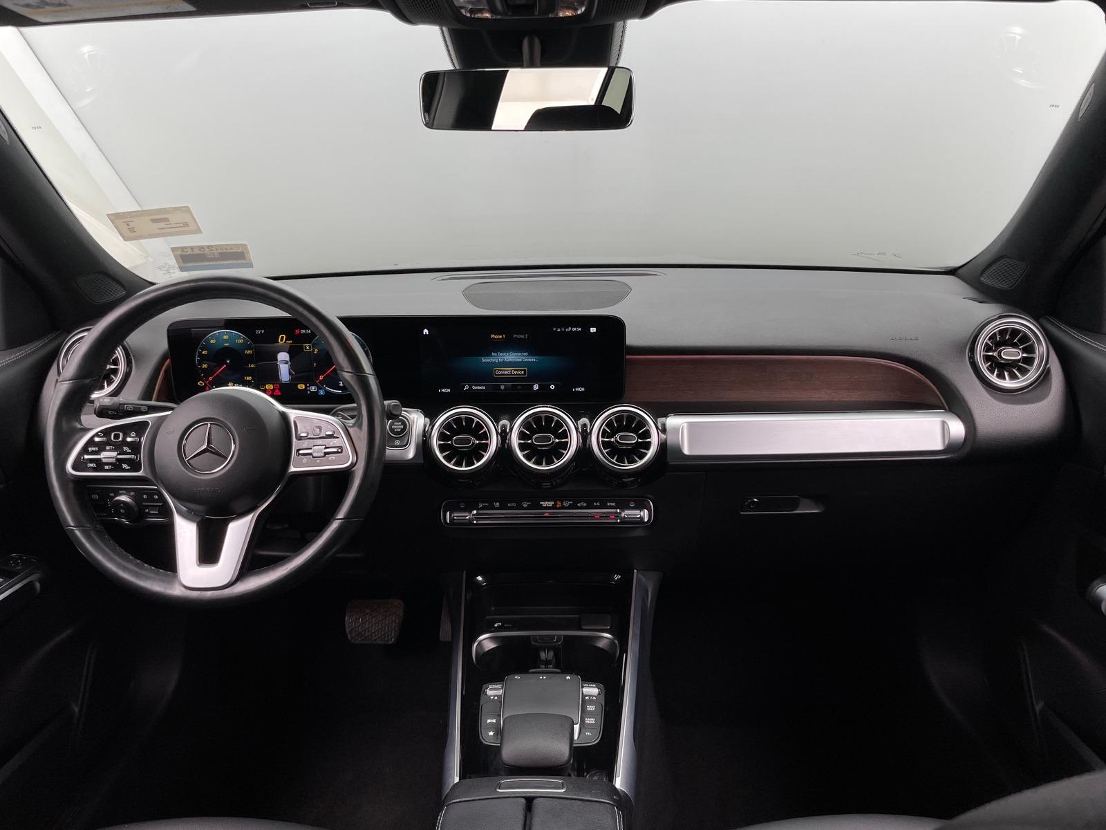 Thumbnail: 2022 Mercedes-Benz GLB - 2