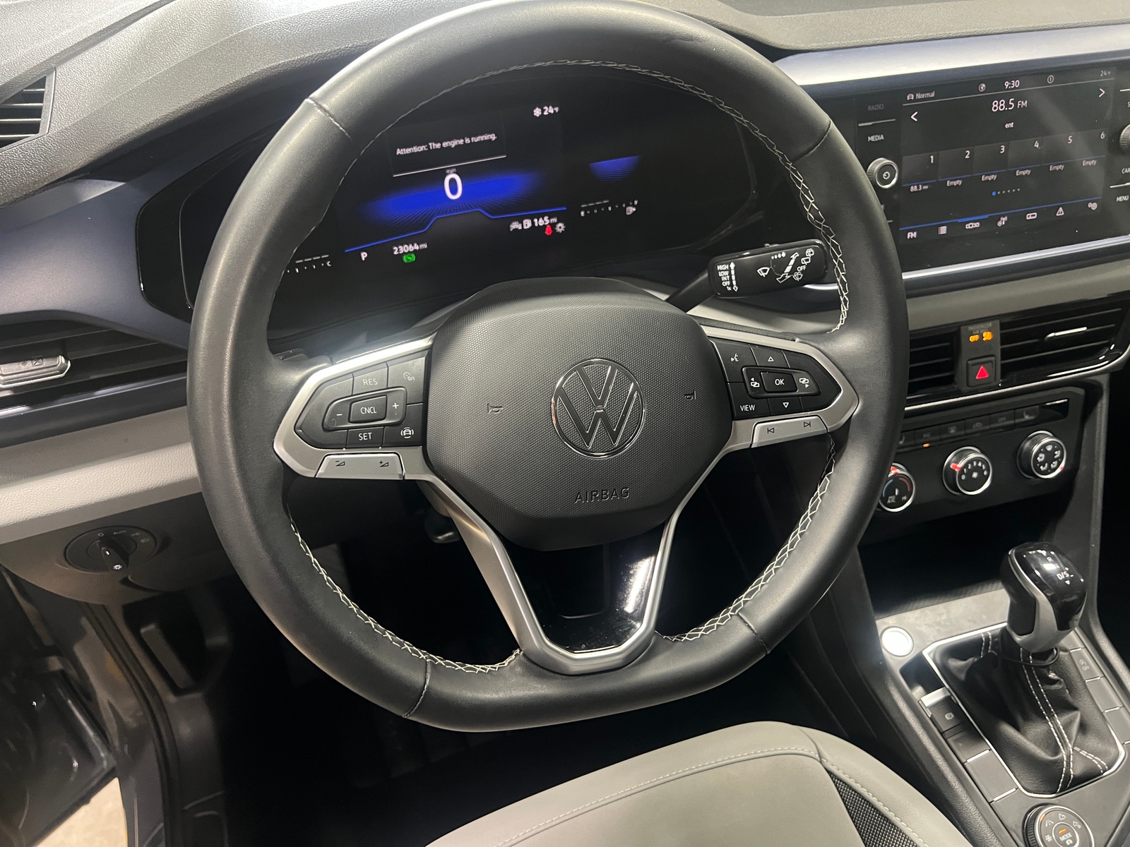 Thumbnail: 2022 Volkswagen Taos - 5