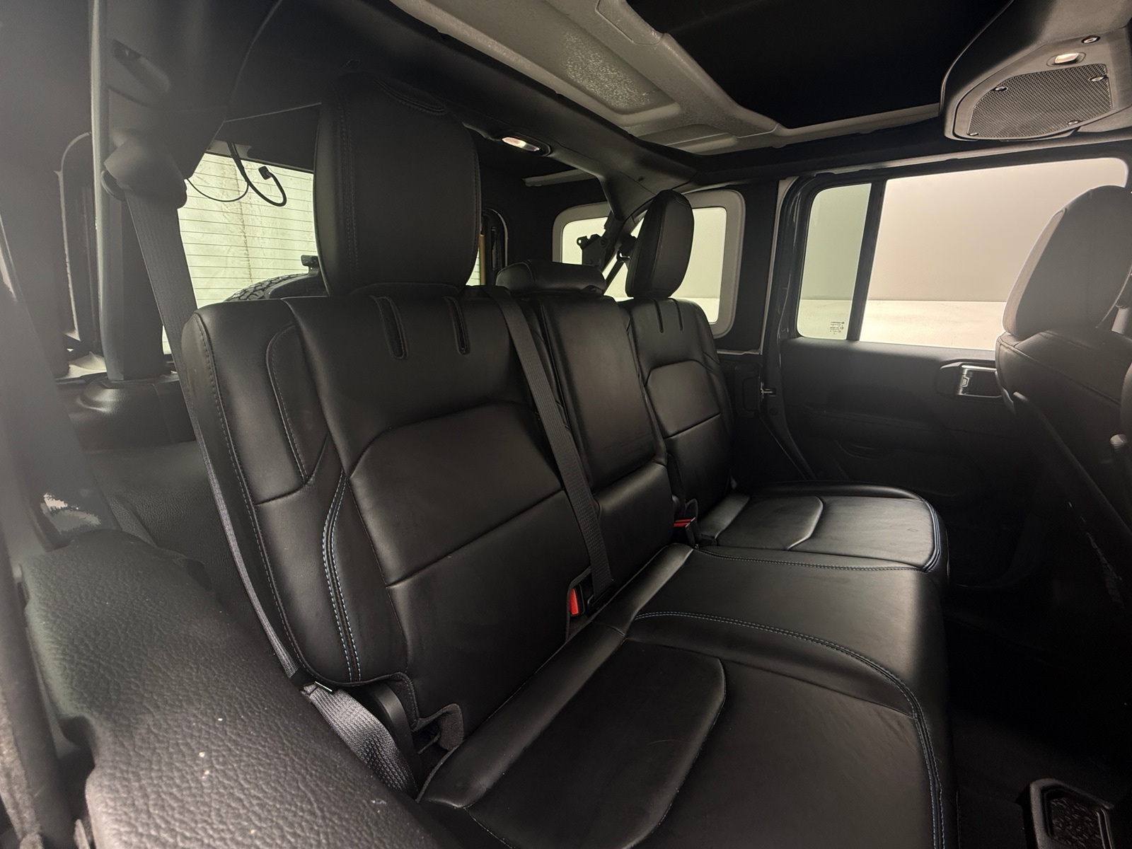 Thumbnail: 2024 Jeep Wrangler - 5