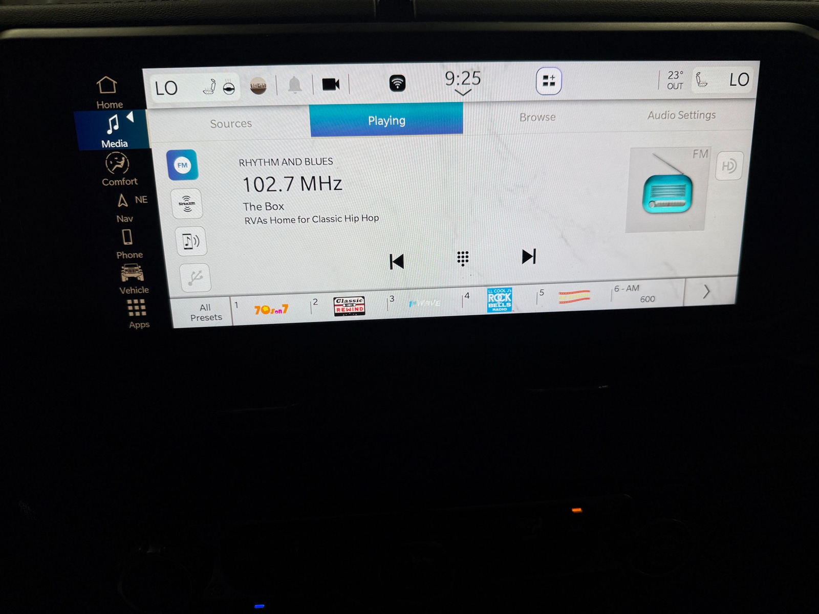 Thumbnail: 2024 Jeep Wrangler - 3