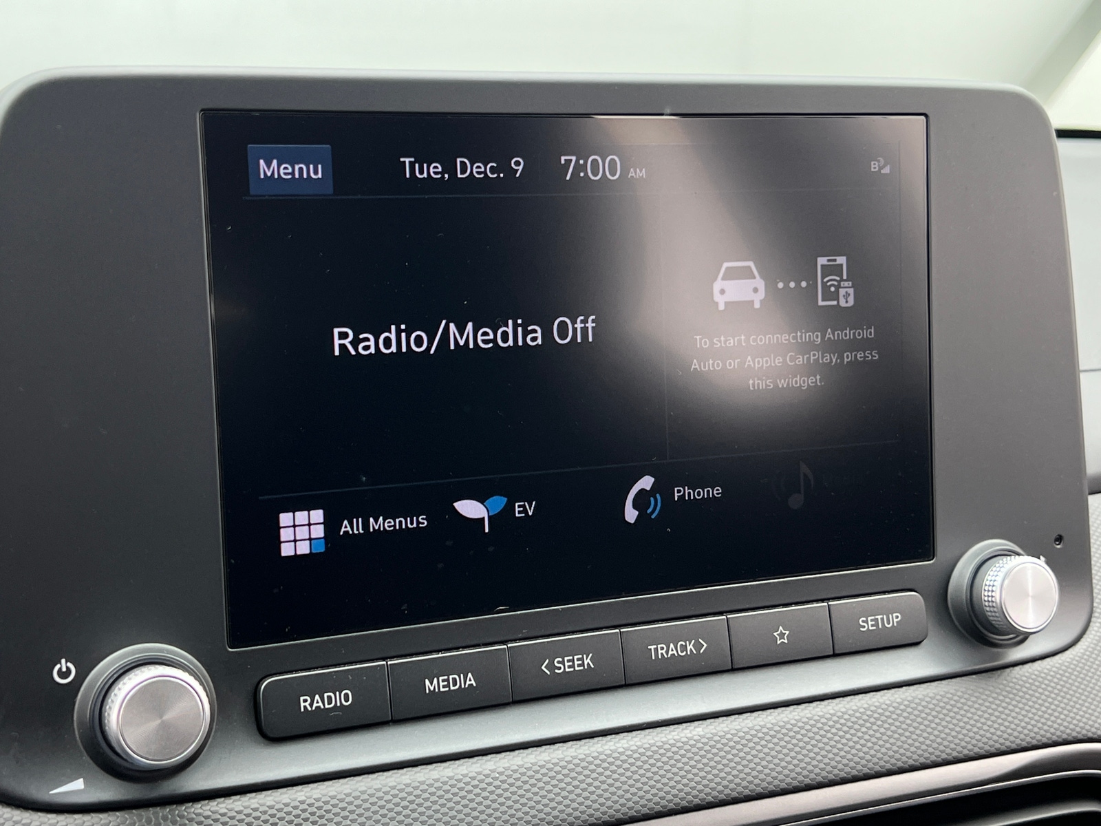 Thumbnail: 2023 Hyundai Kona - 4