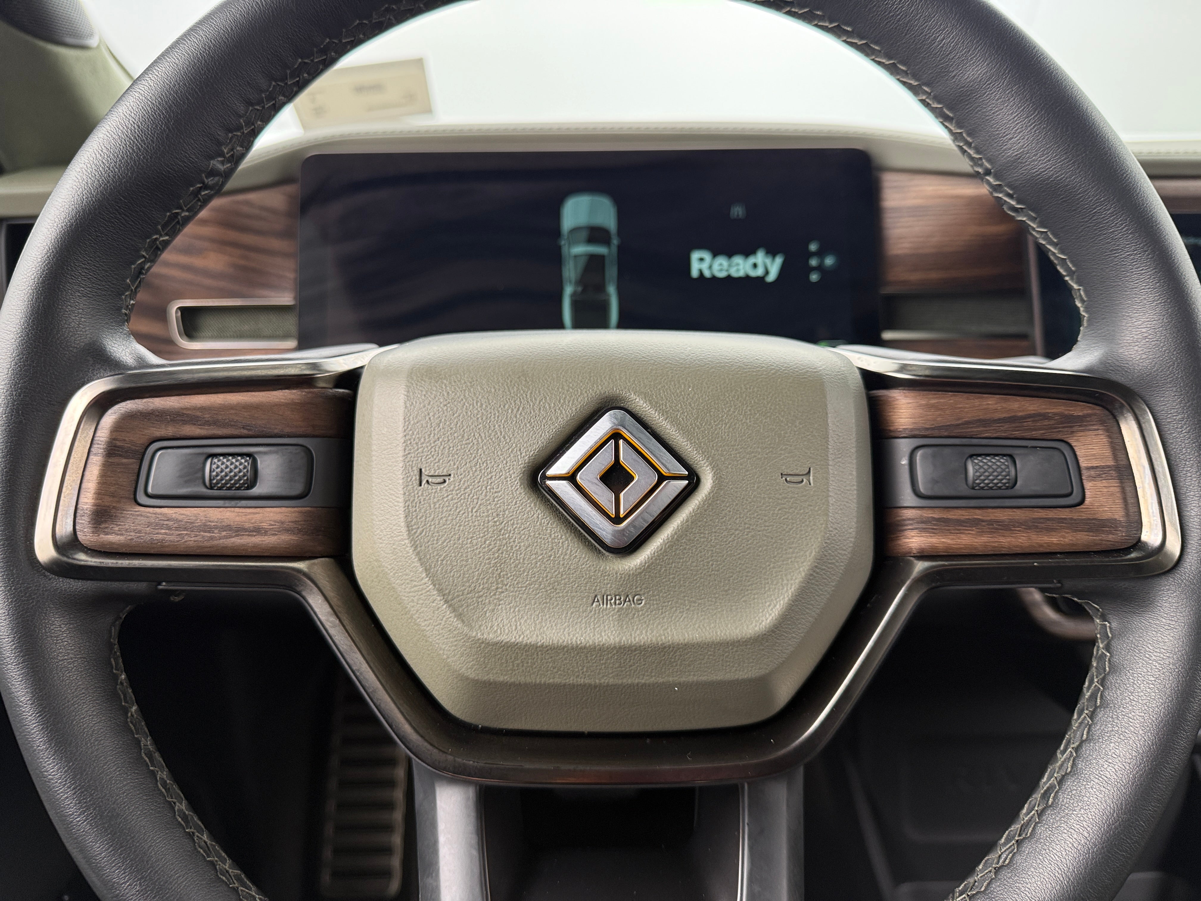 Used 2022 Rivian R1T Adventure with VIN 7FCTGAAA4NN016499 for sale in Auburn, WA