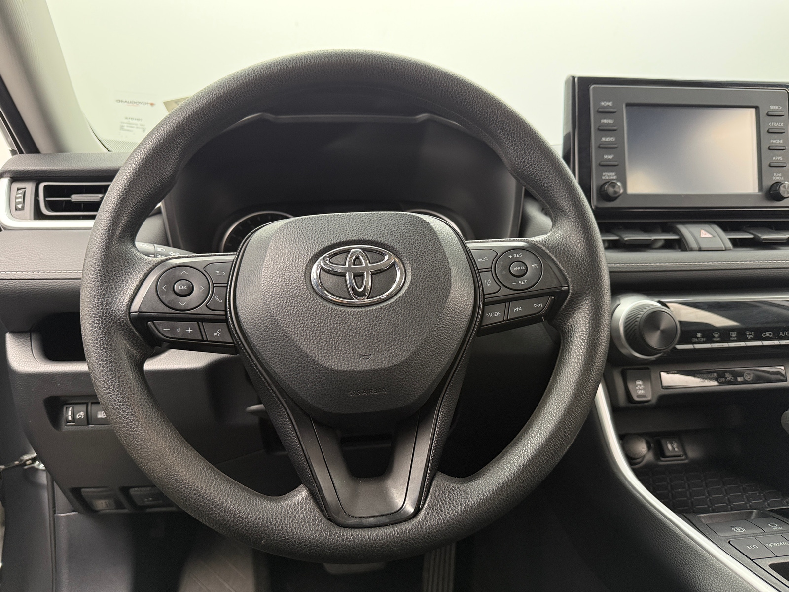 Thumbnail: 2019 Toyota RAV4 - 5