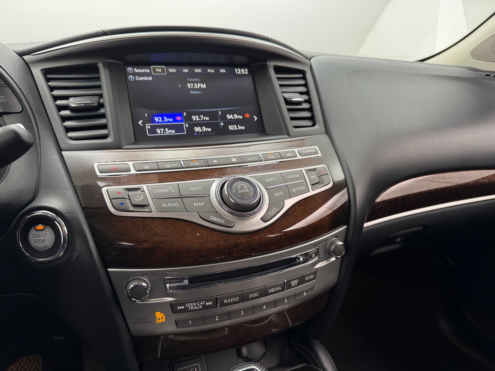 Thumbnail: 2020 INFINITI QX60 - 3