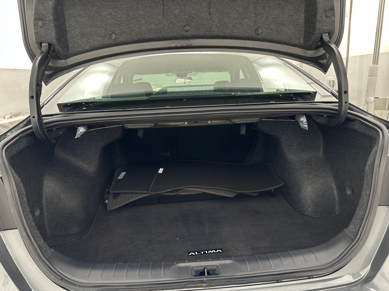 Thumbnail: 2025 Nissan Altima - 7