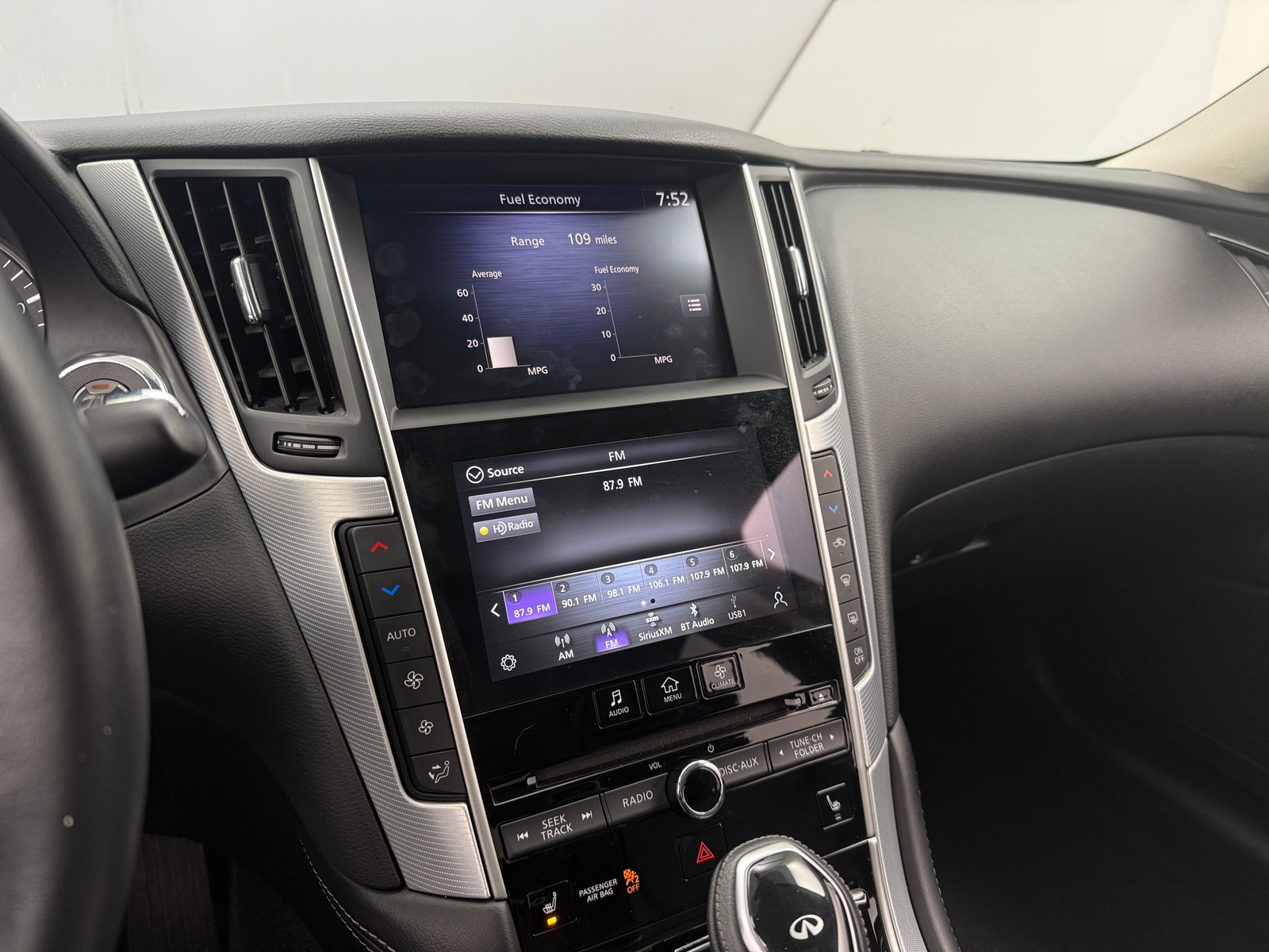 Thumbnail: 2021 INFINITI Q50 - 3