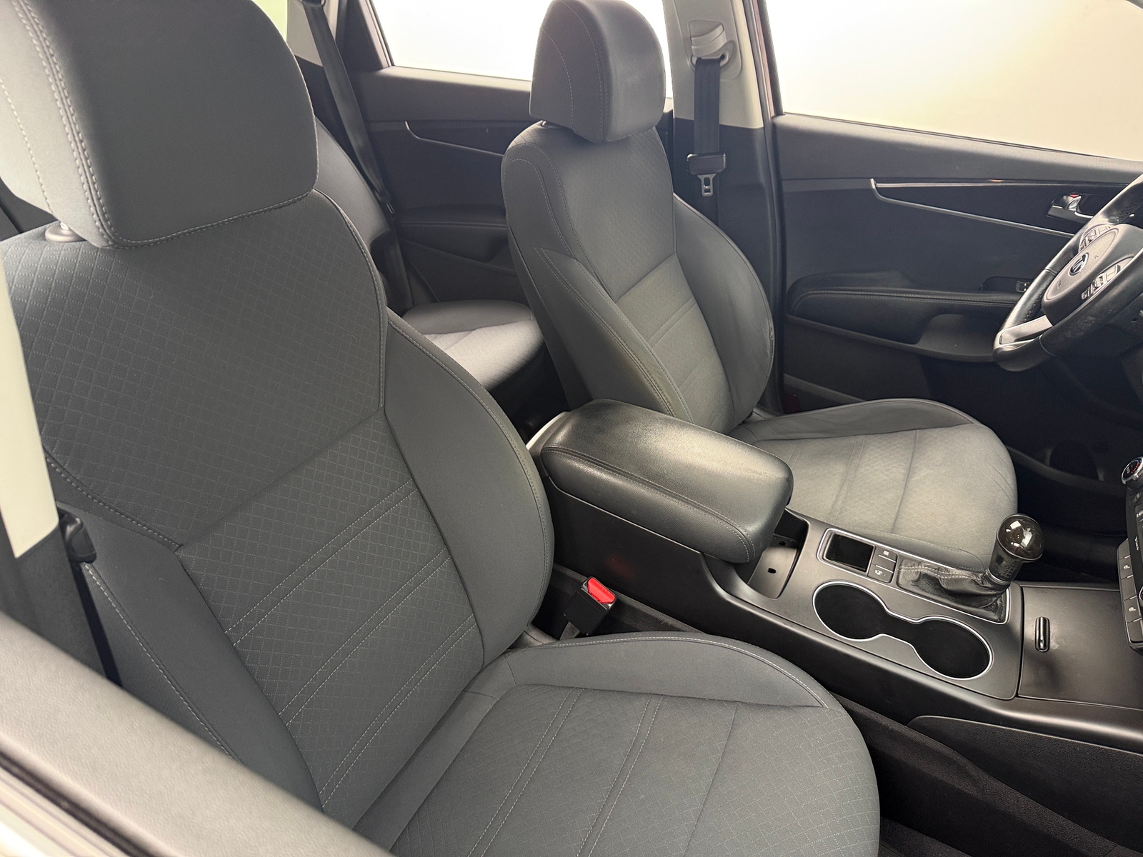 Thumbnail: 2017 Kia Sorento - 2