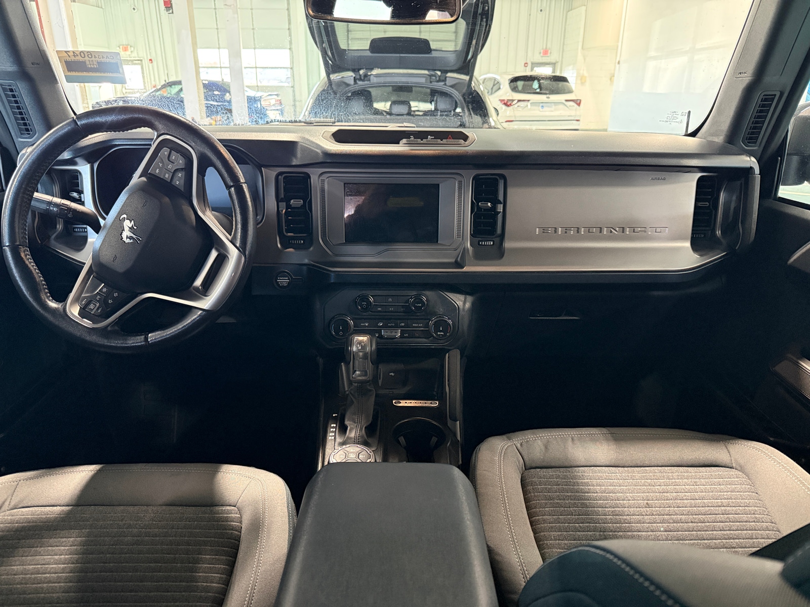 Thumbnail: 2022 Ford Bronco - 3