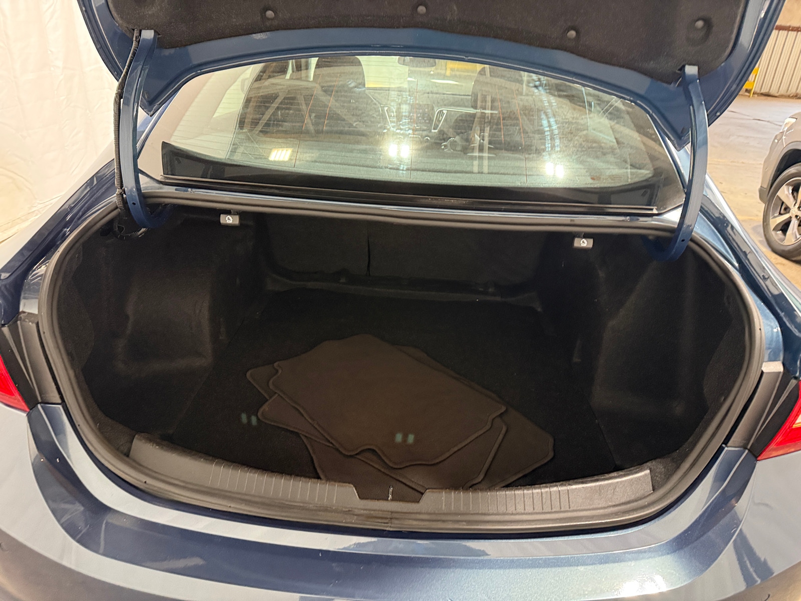 Thumbnail: 2024 Chevrolet Malibu - 7