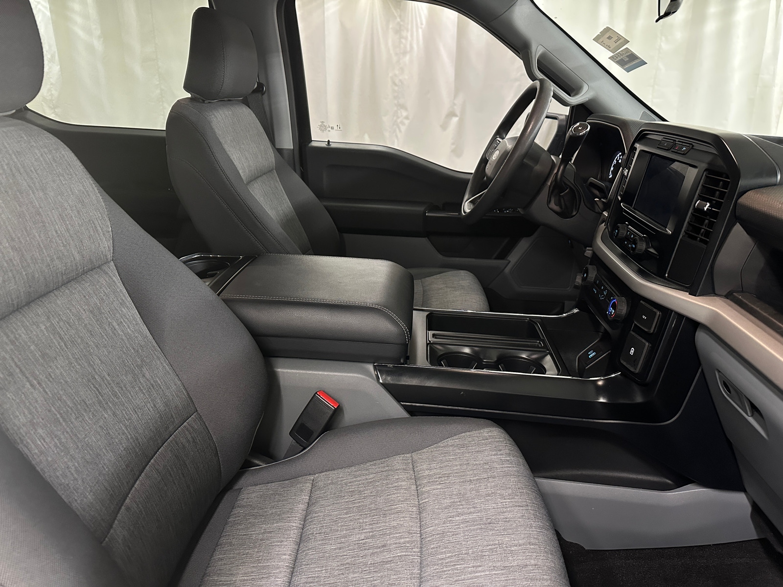 Thumbnail: 2022 Ford Econoline - 2