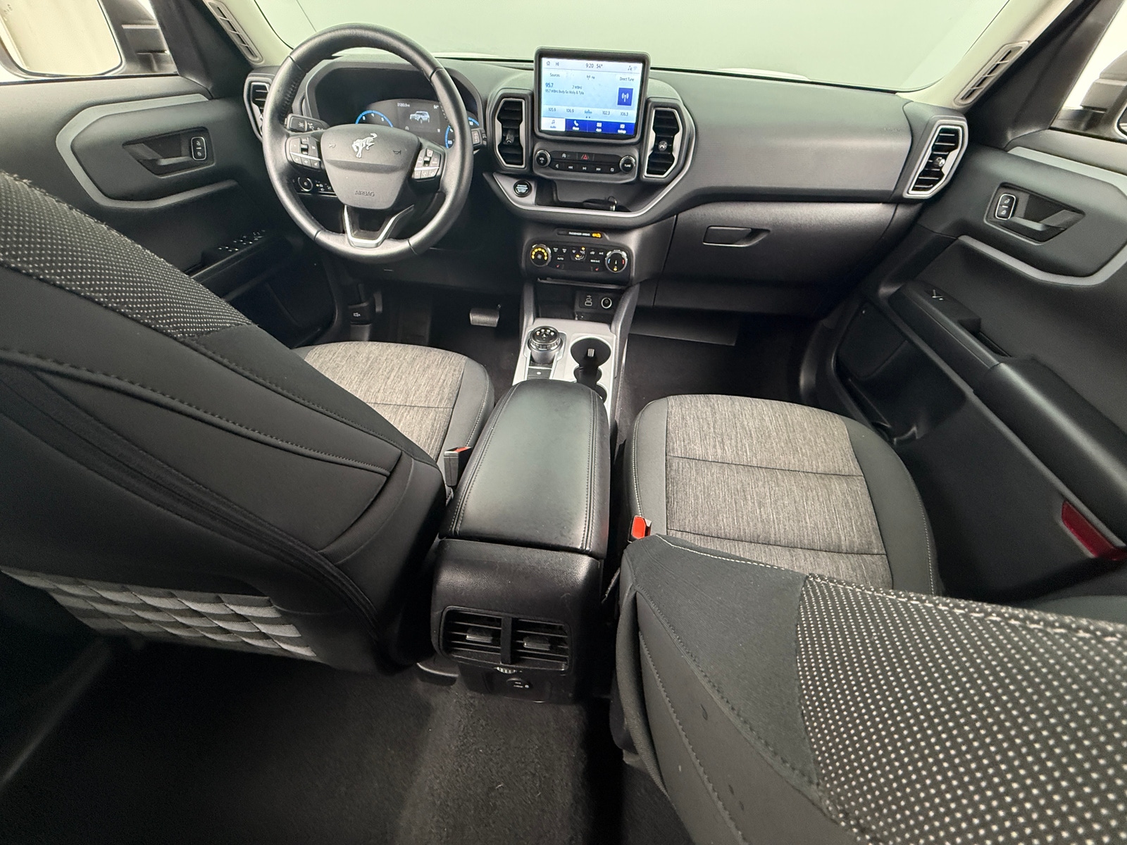 Thumbnail: 2023 Ford Bronco Sport - 3