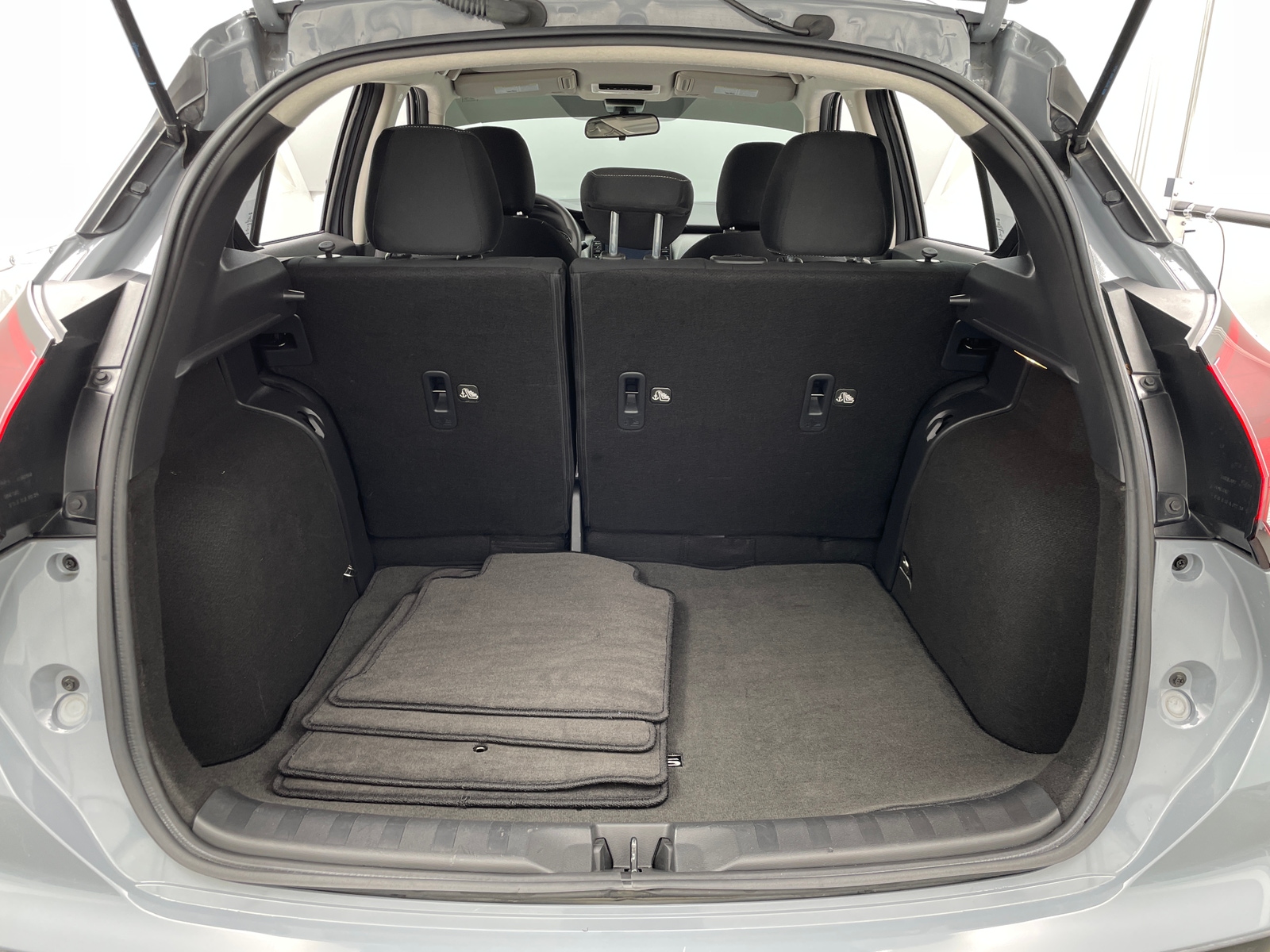 Thumbnail: 2021 Nissan Kicks - 7