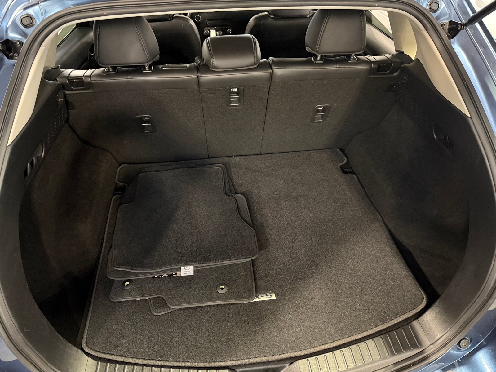 Thumbnail: 2022 Mazda CX-5 - 6