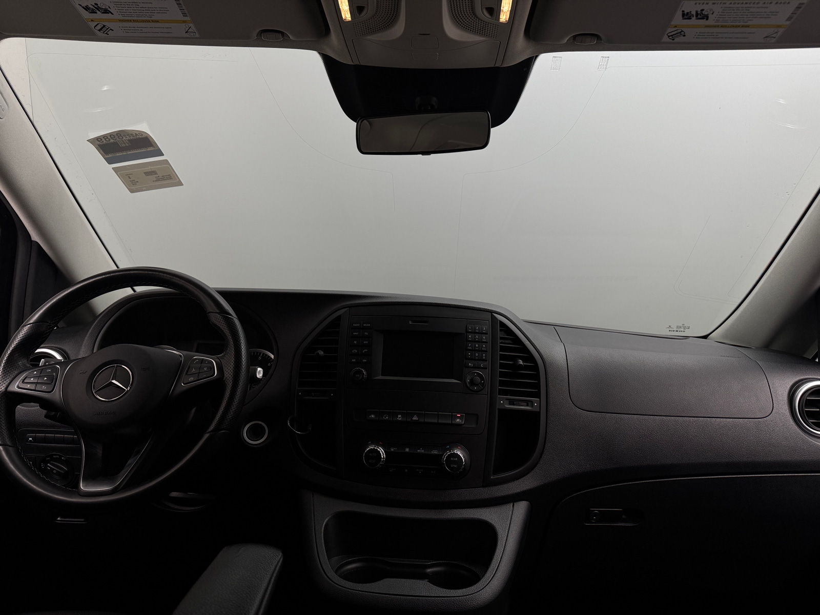 Thumbnail: 2018 Mercedes-Benz Metris - 3