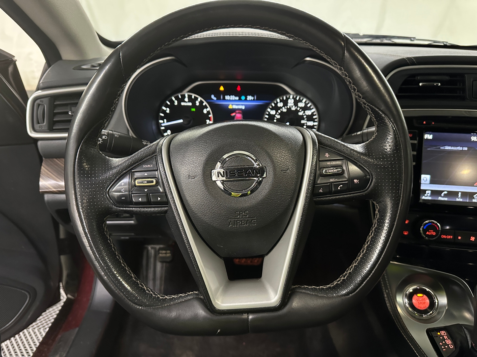 Thumbnail: 2017 Nissan Maxima - 4