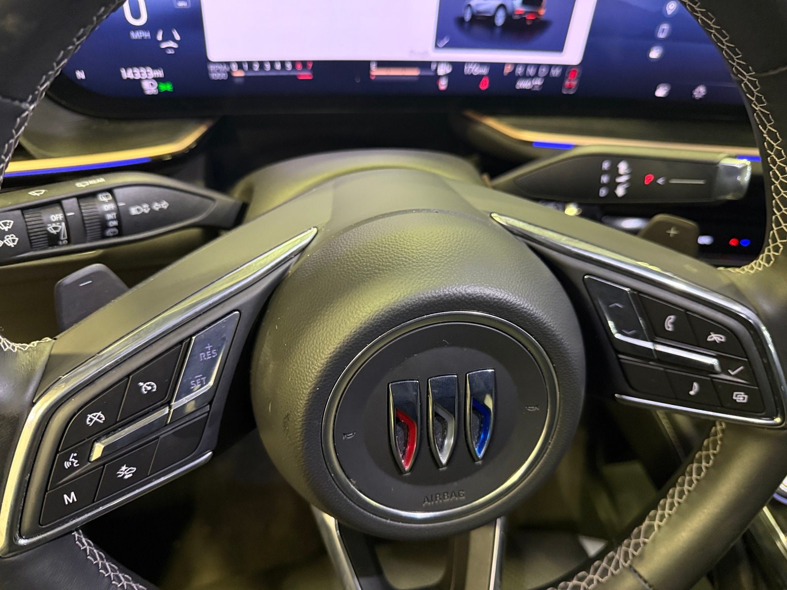 Thumbnail: 2024 Buick Envision - 4