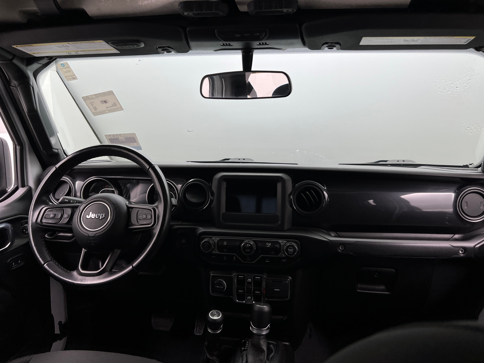 Thumbnail: 2022 Jeep Gladiator - 3