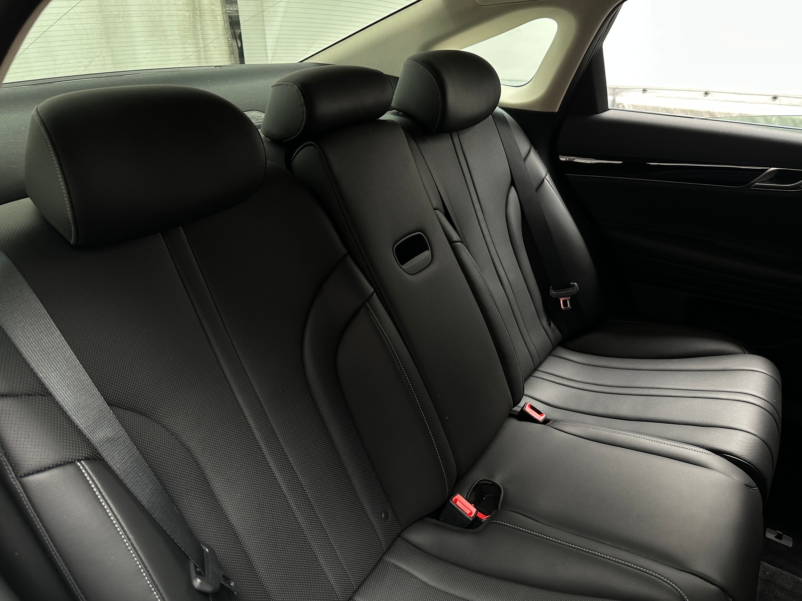 Thumbnail: 2021 Genesis G80 - 5