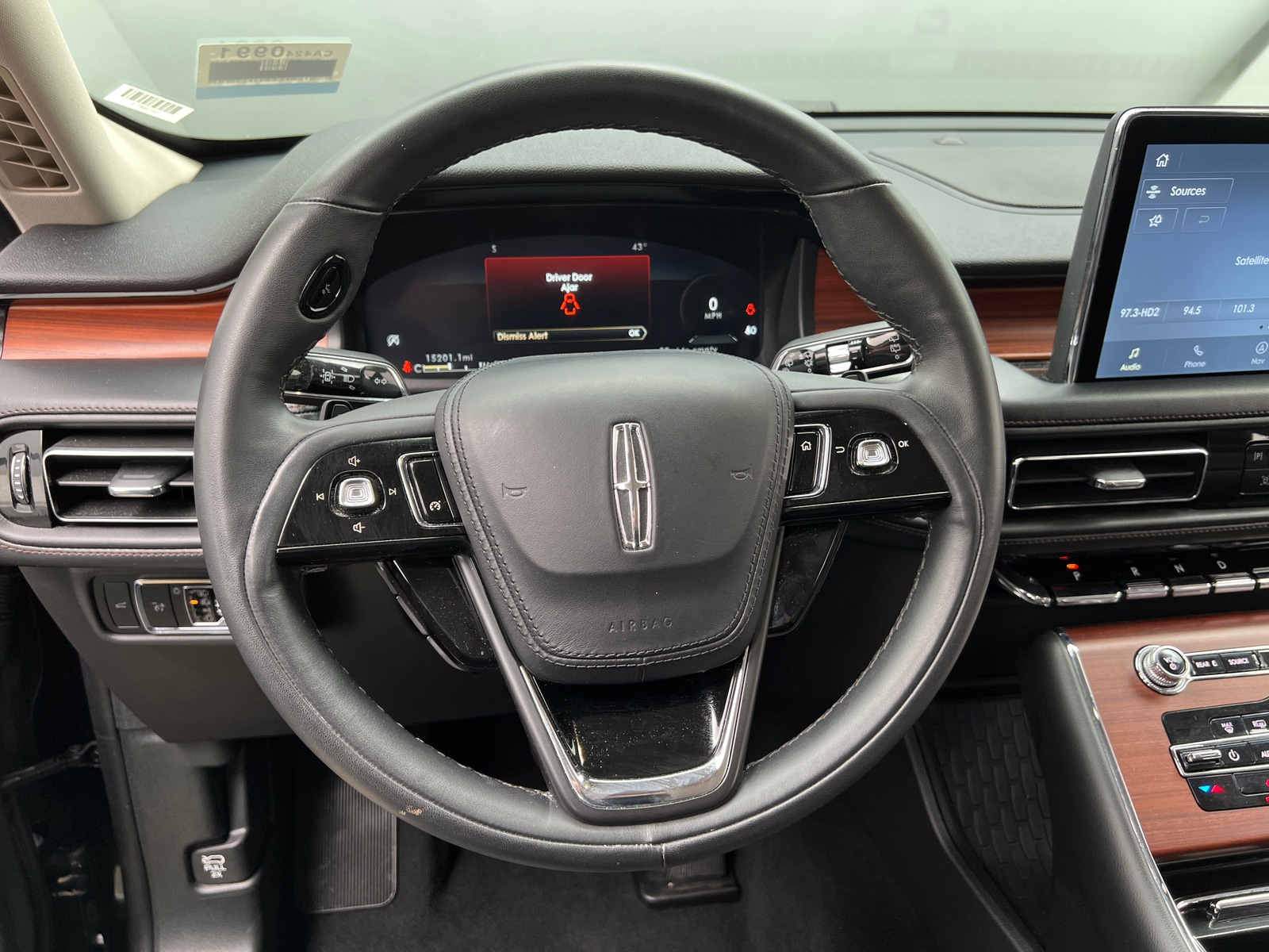 Thumbnail: 2024 Lincoln Aviator - 4