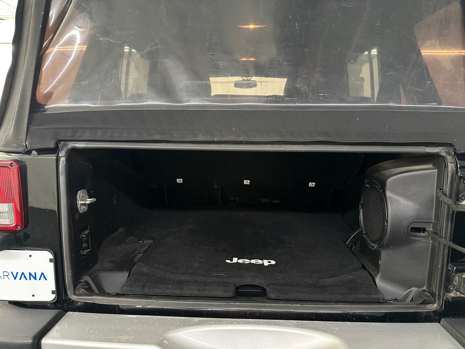 Thumbnail: 2013 Jeep Wrangler - 6