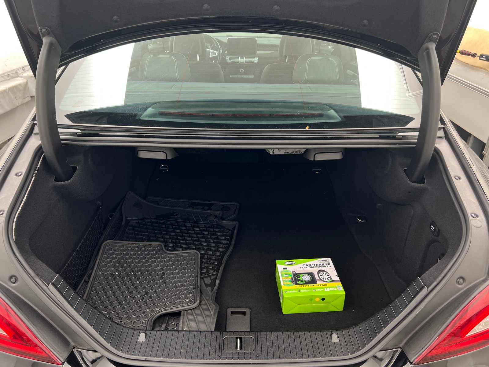 Thumbnail: 2017 Mercedes-Benz CLS - 4