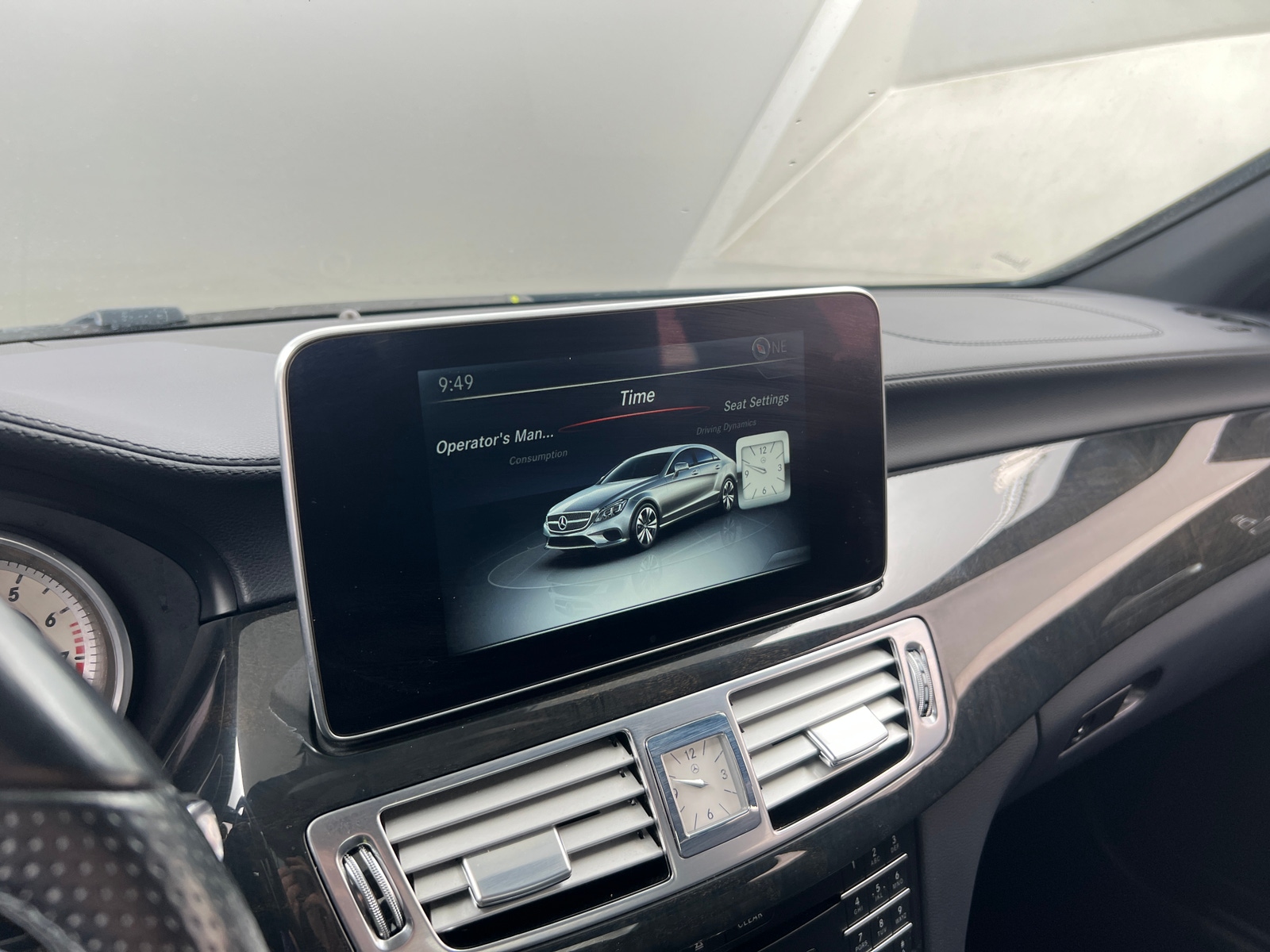 Thumbnail: 2017 Mercedes-Benz CLS - 2