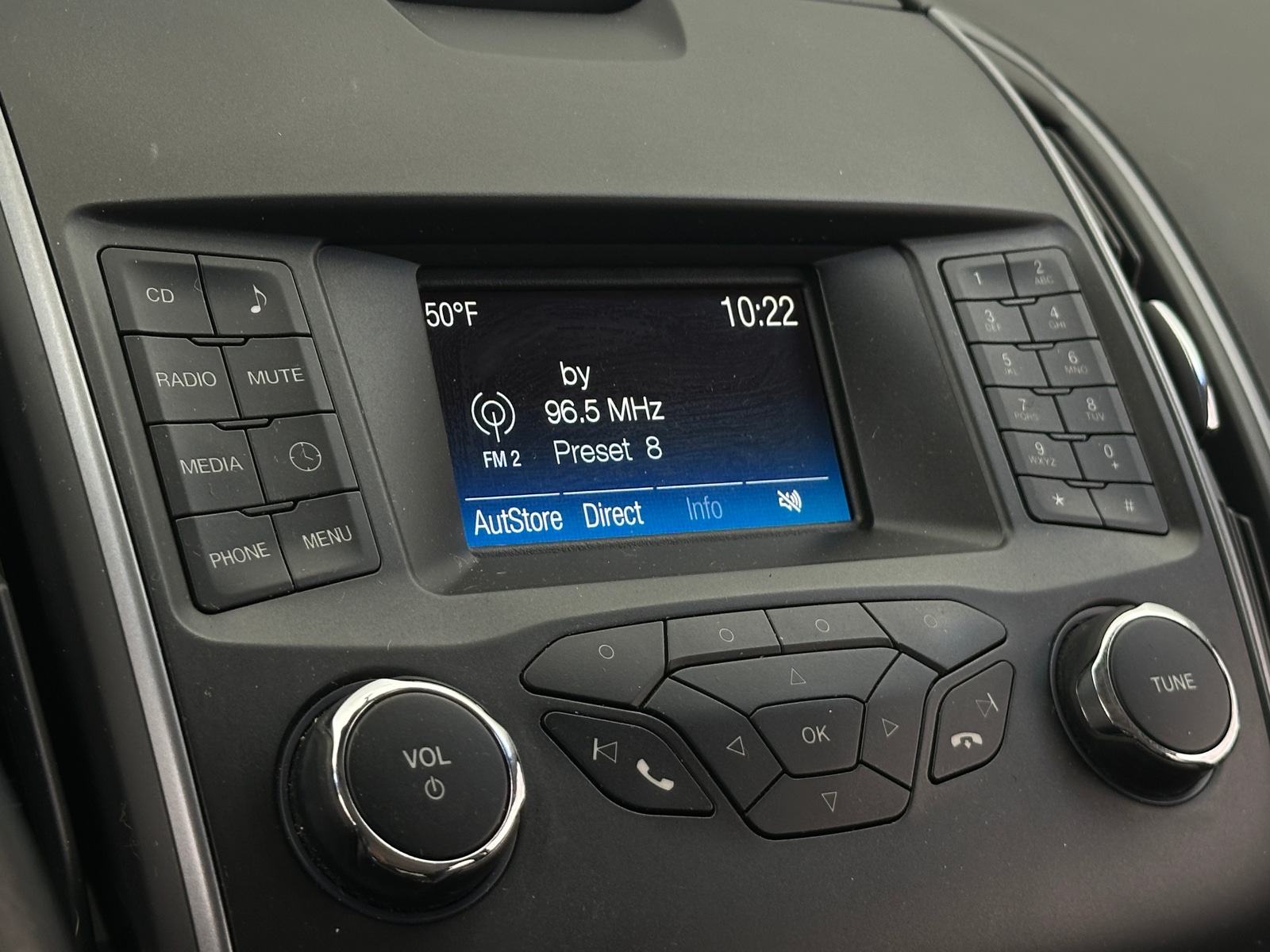 Thumbnail: 2016 Ford Edge - 4