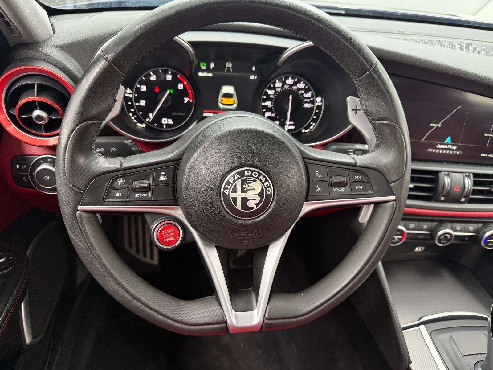 Thumbnail: 2019 Alfa Romeo Giulia - 3