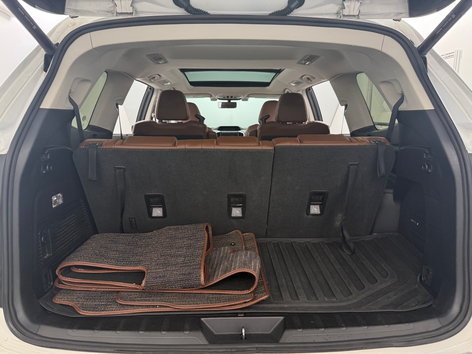 Thumbnail: 2022 Subaru Ascent - 6