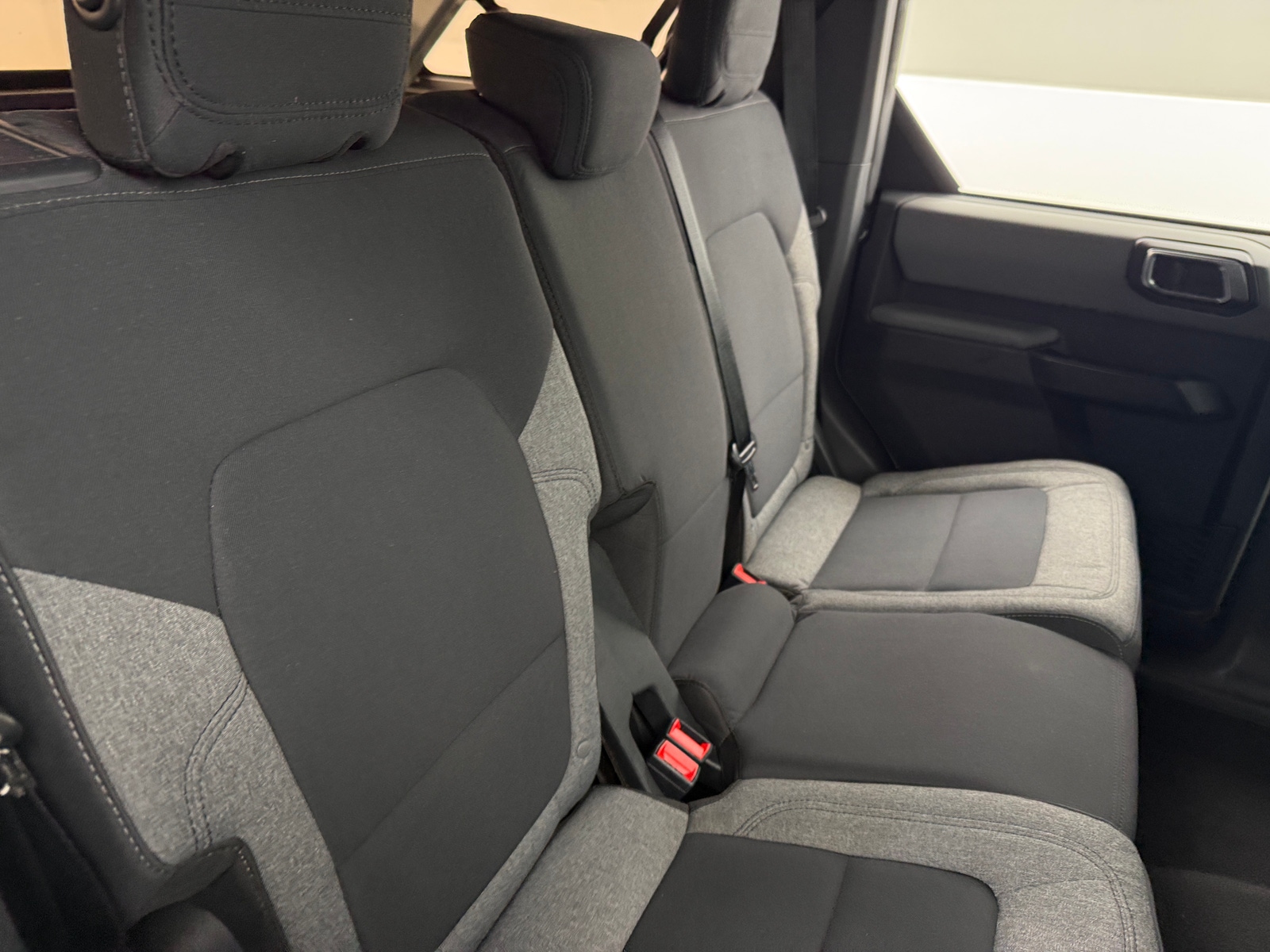 Thumbnail: 2021 Ford Bronco - 6