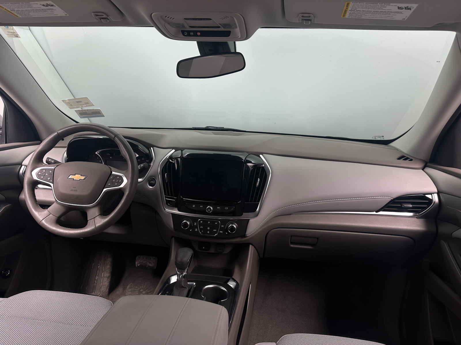 Thumbnail: 2021 Chevrolet Traverse - 3