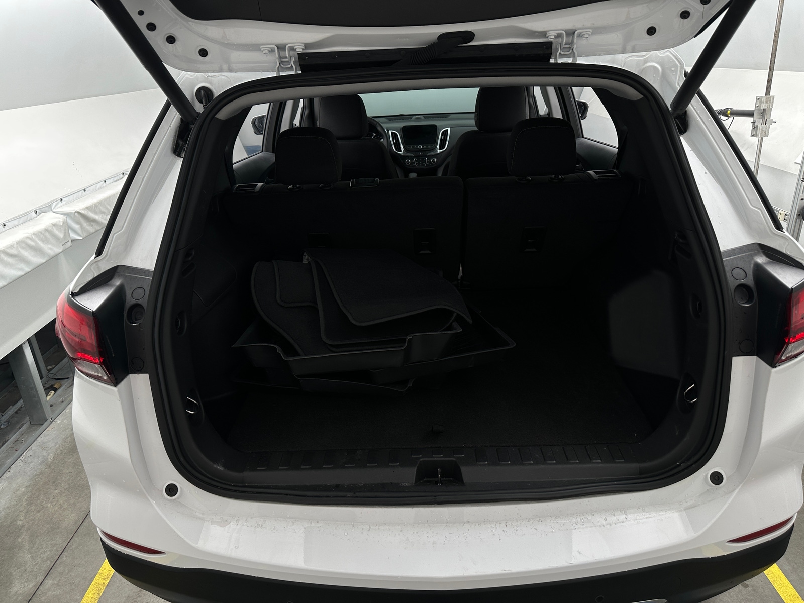 Thumbnail: 2023 Chevrolet Equinox - 7