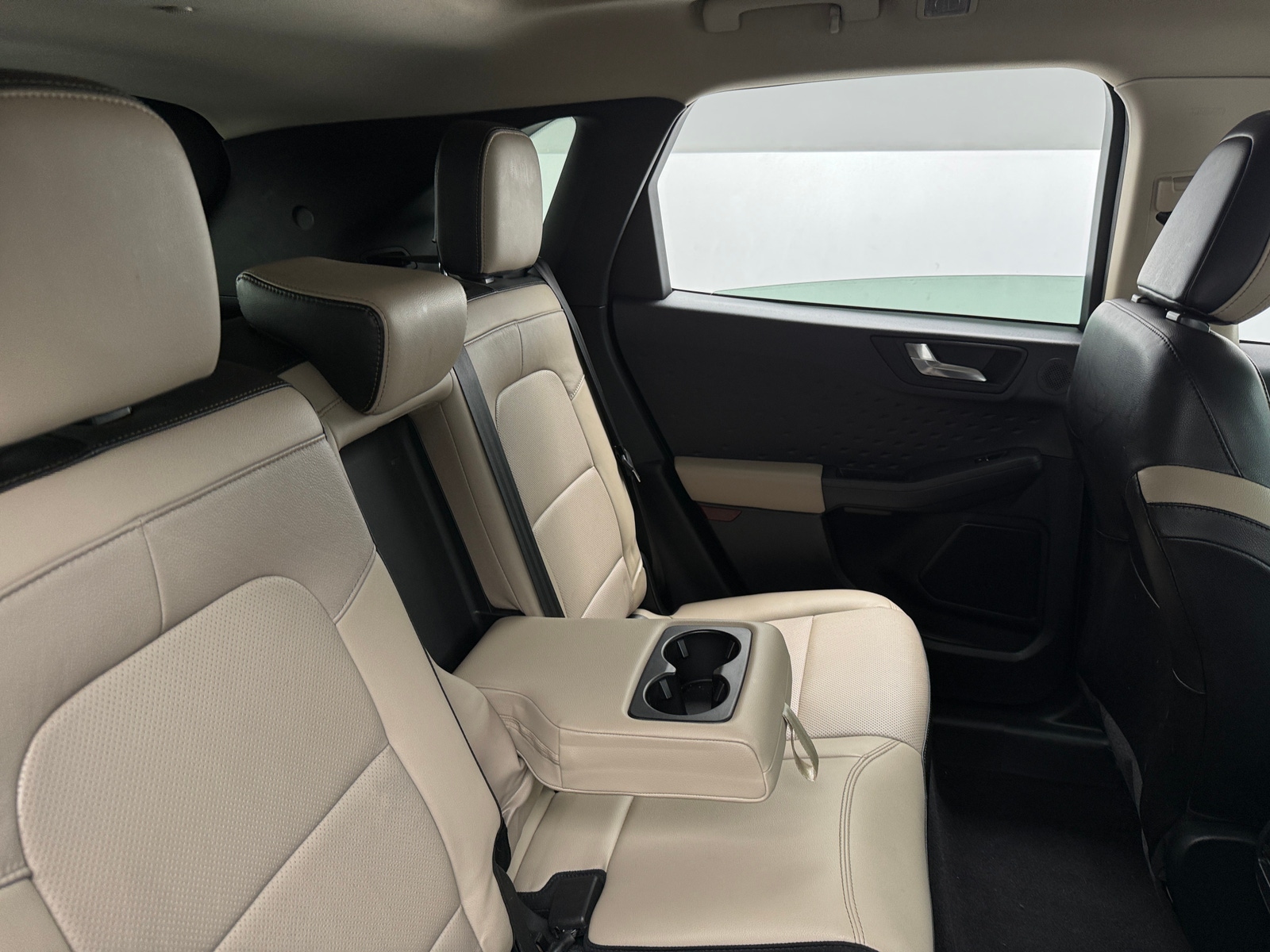 Thumbnail: 2020 Ford Escape - 5