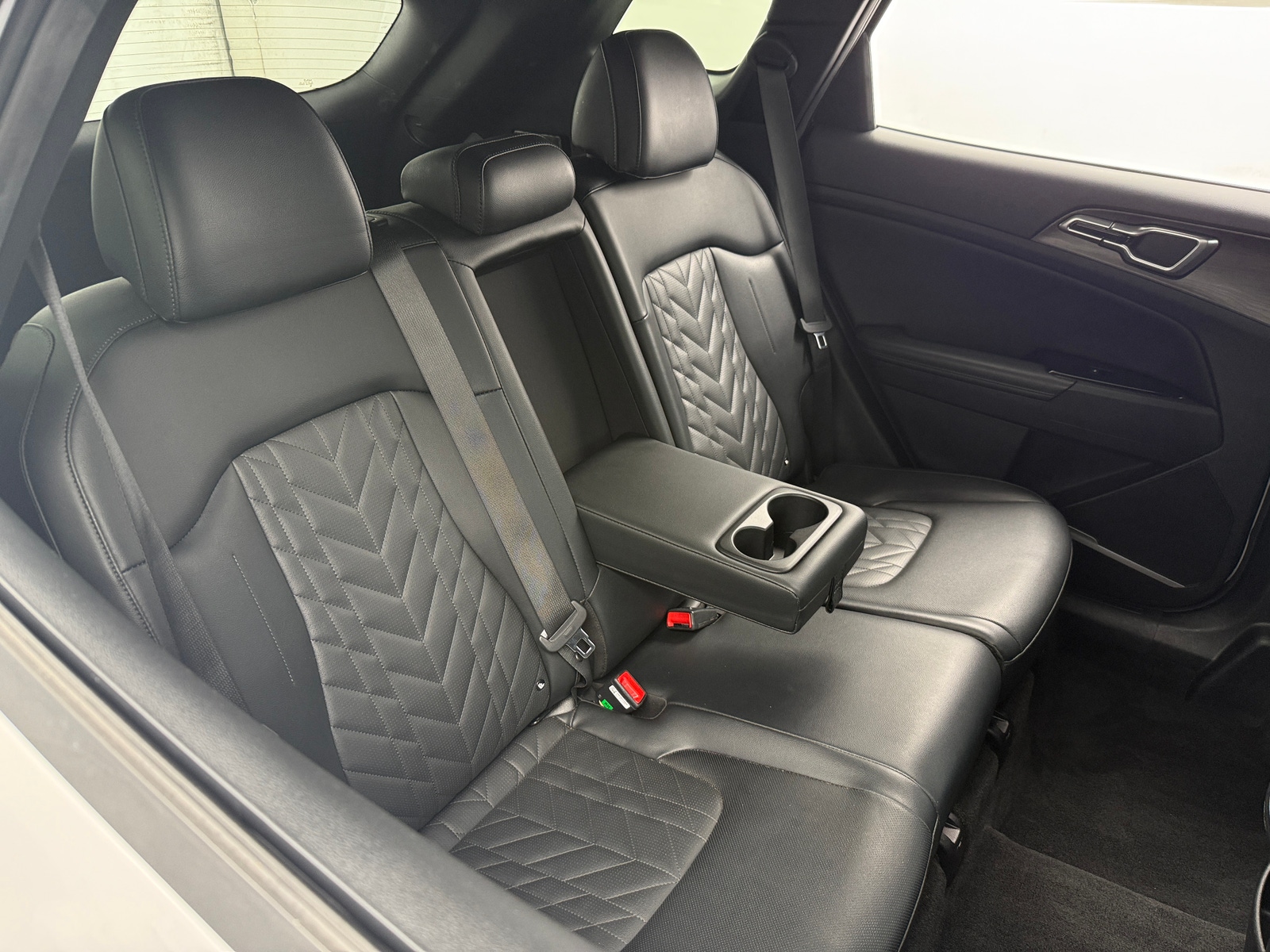 Thumbnail: 2023 Kia Sportage - 5